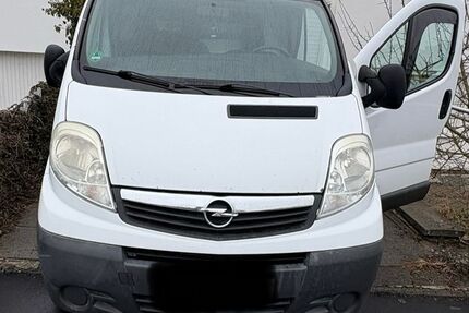 Opel Vivaro 358.000 km 3.500 &euro; Petersberg 36100