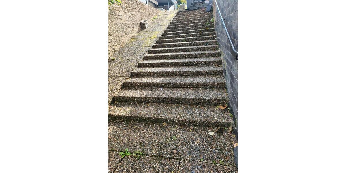 Erdgeschoßwohnung Hermeskeil - 3 Zimmer, 123 m&sup2;, 1.000&euro; | Angebot:25440243