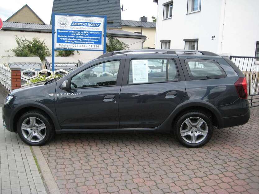 Dacia Logan 52.250 km 10.950 € Cavertitz OT Olganitz 04758