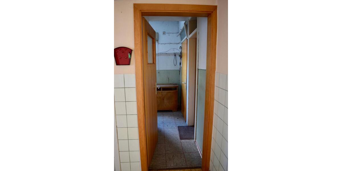Einfamilienhaus Kastellaun - 7 Zimmer, 110 m&sup2;, 99.000&euro; | Angebot:27005558