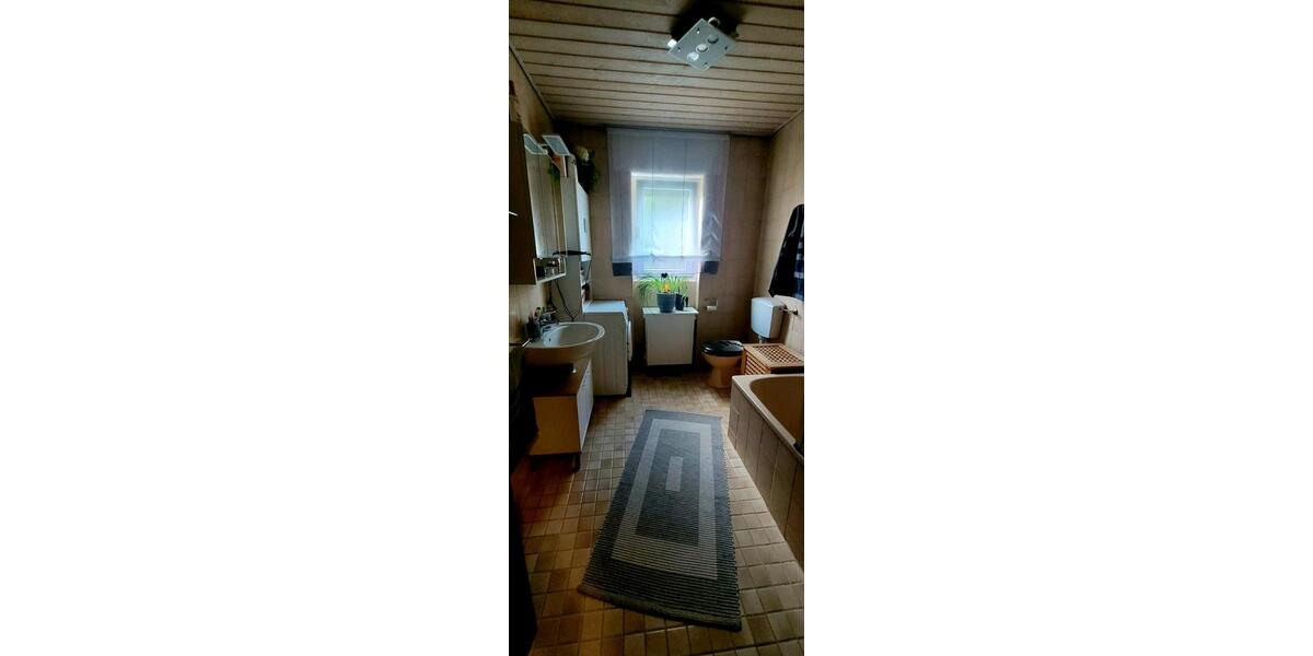Etagenwohnung Emmendingen - 2.5 Zimmer, 73 m&sup2;, 255.000&euro; | Angebot:27046374