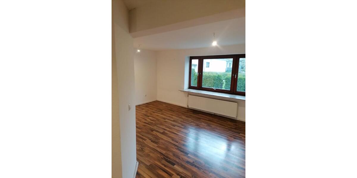 Erdgeschoßwohnung Winterberg - 2.5 Zimmer, 52 m&sup2;, 79.000&euro; | Angebot:27070844