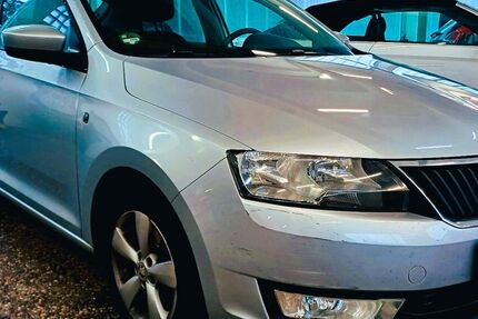 Skoda Rapid 76.166 km 7.850 &euro; Homburg 66424