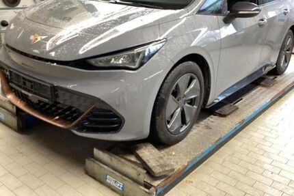 Cupra Born 29.150 km 25.890 &euro; Burgoberbach 91595