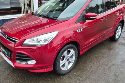 Ford Kuga 133.044 km 10.960 &euro; Sudwalde 27257