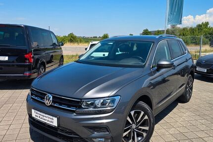 VW Tiguan 52.650 km 27.999 &euro; Endingen 79346