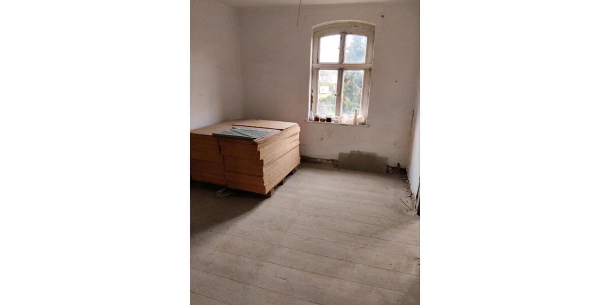 Mehrfamilienhaus, Wohnhaus Grabow - 8 Zimmer, 240 m&sup2;, 82.000&euro; | Angebot:26073981