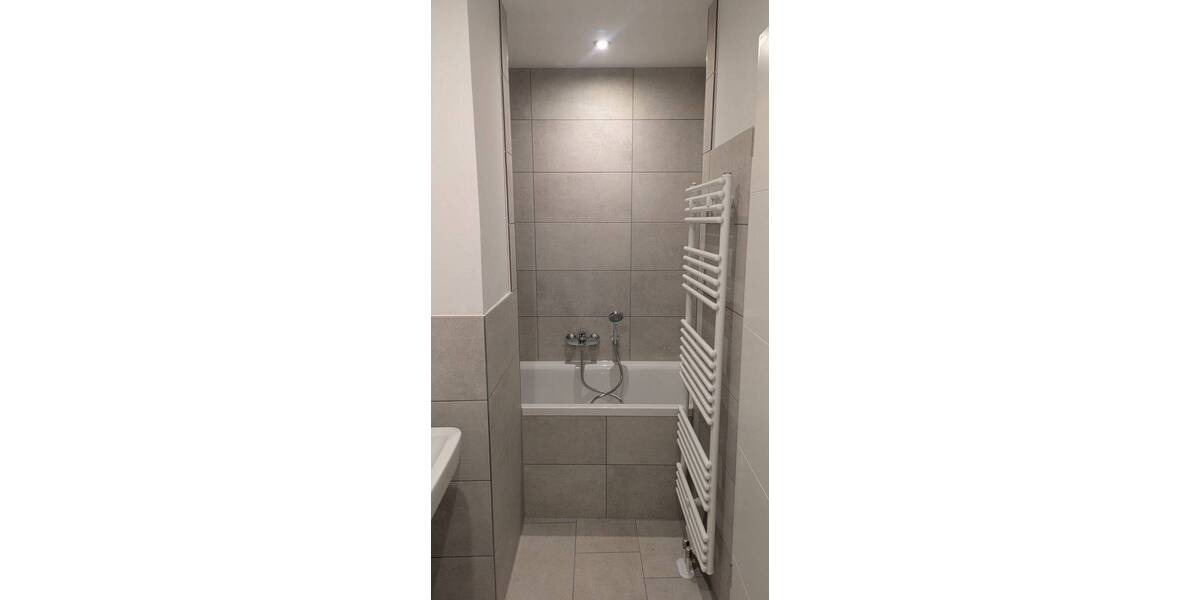 Etagenwohnung Chemnitz Sonnenberg - 4 Zimmer, 93 m&sup2;, 666&euro; | Angebot:26825028