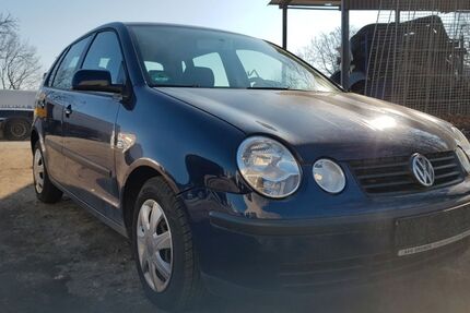 VW Polo 136.070 km 2.400 &euro; Borstel 24616