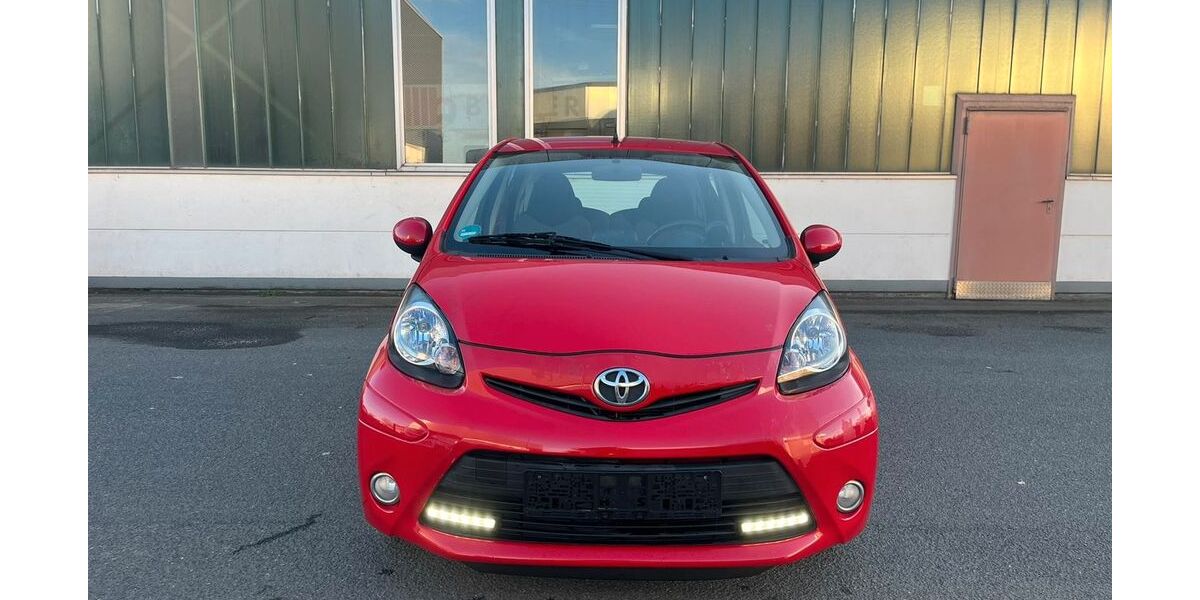Toyota Aygo (X) 99.000 km 4.499 &euro; Groß Gerau 64521
