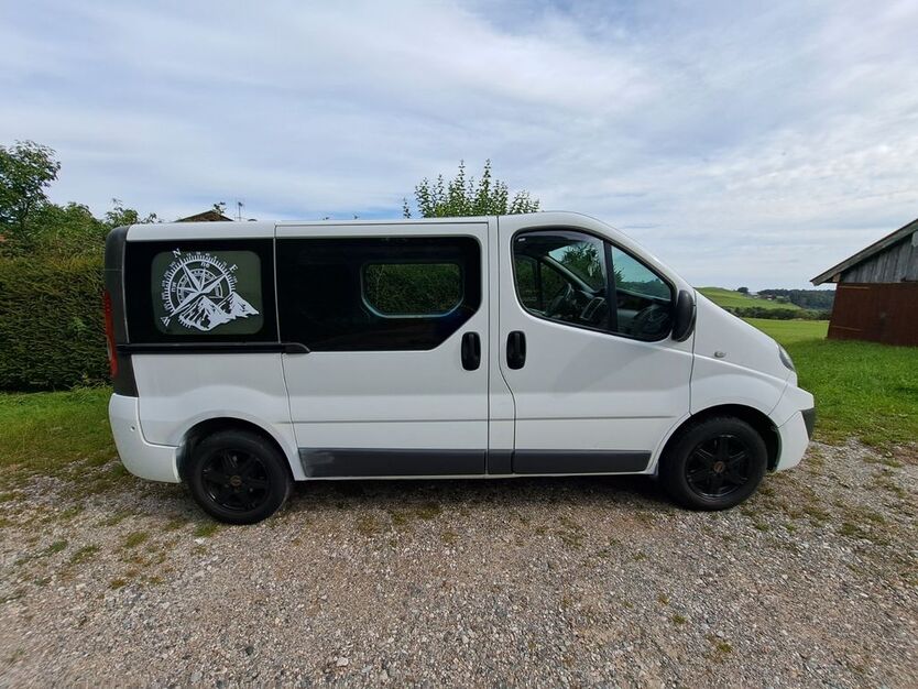 Renault Trafic 197.120 km 14.900 € Bad Kohlgrub 82433
