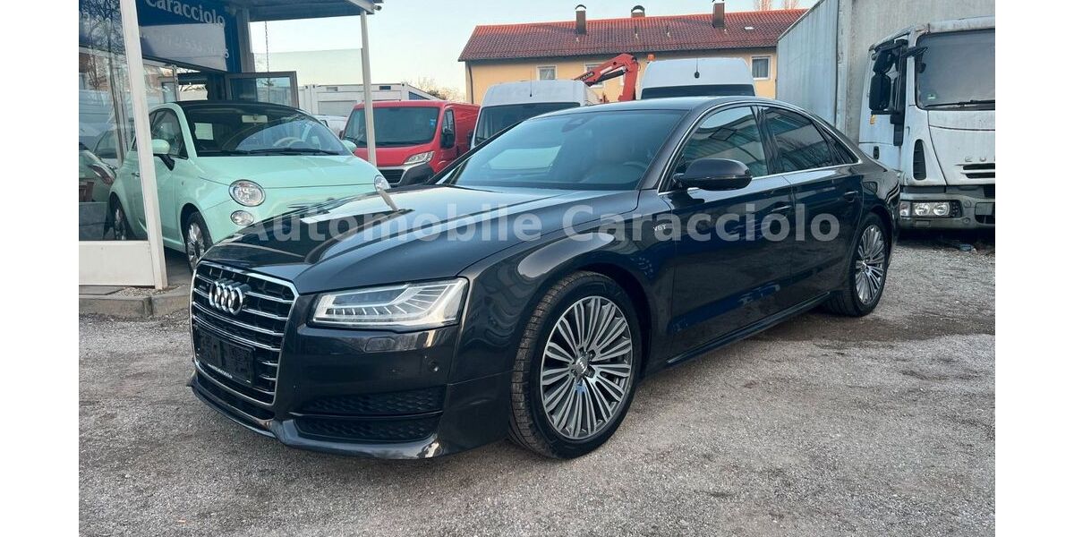 Audi A8 237.000 km 22.800 &euro; Karlsfeld bei München 85757