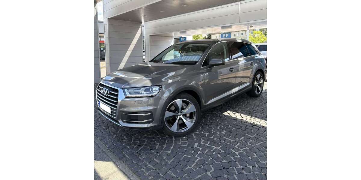Audi Q7 190.000 km 30.400 &euro; Wolfsburg 38440