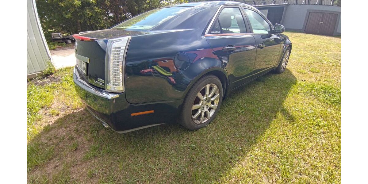 Cadillac CTS 166.800 km 5.000 &euro; Orlenbach 54595