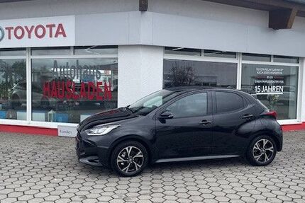 Toyota Yaris 1.010 km 22.800 &euro; Cham 93413