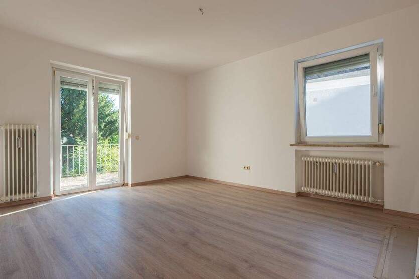 Einfamilienhaus in der Hochstraße 6-Zimmer, Garten, Terrasse, Balkon und Einliegerwohnung 8 zimmer