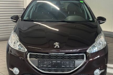 Peugeot 208 98.000 km 6.990 &euro; Brey 56321