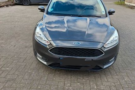 Ford Focus 133.000 km 6.400 &euro; Gronau 48599