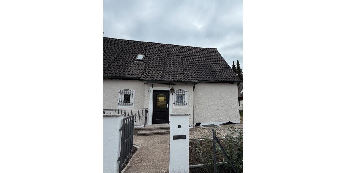 Doppelhaushälfte Geretsried - 3 Zimmer, 95 m&sup2;, 1.900&euro; | Angebot:26188827