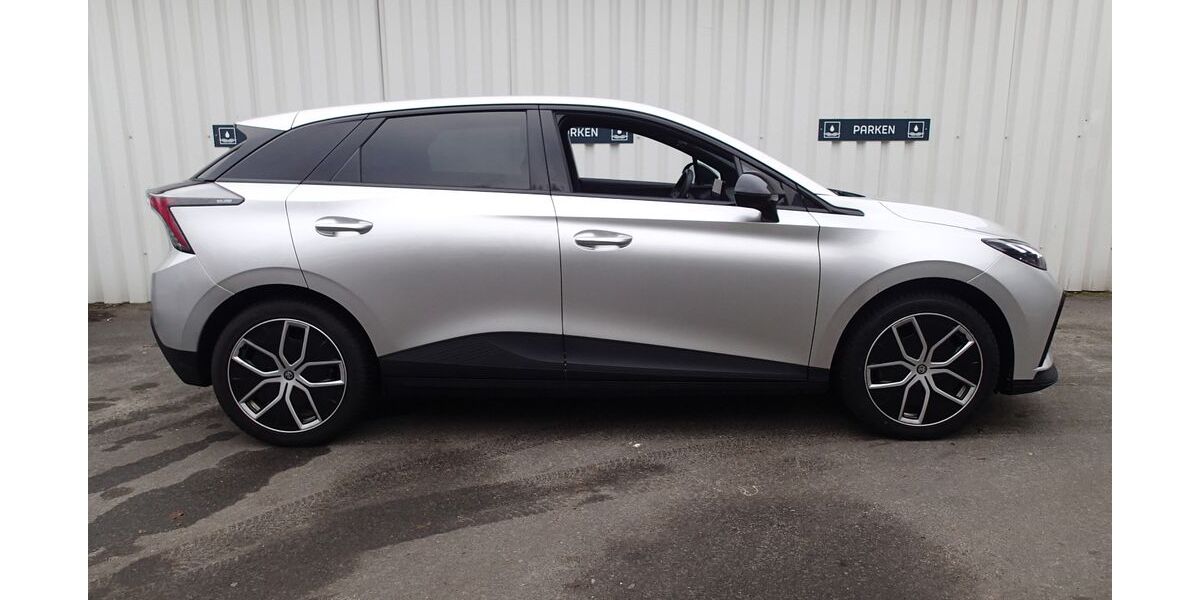 MG 4 14.500 km 23.999 &euro; Neuenhagen bei Berlin 15366