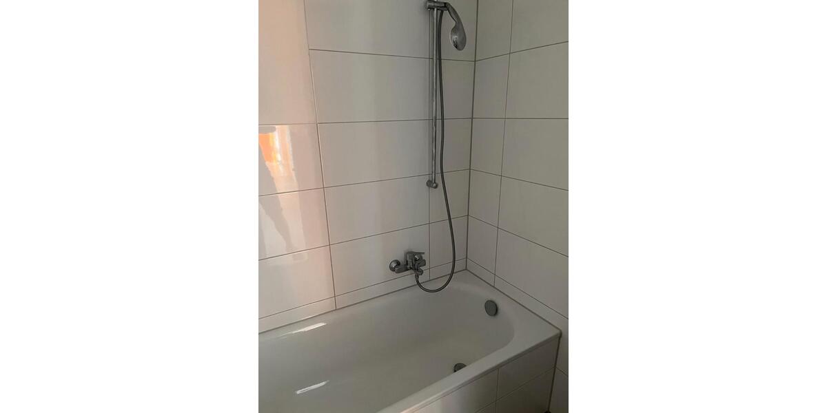 Etagenwohnung Bochum Bochum-Mitte - 3 Zimmer, 75 m&sup2;, 600&euro; | Angebot:26660533