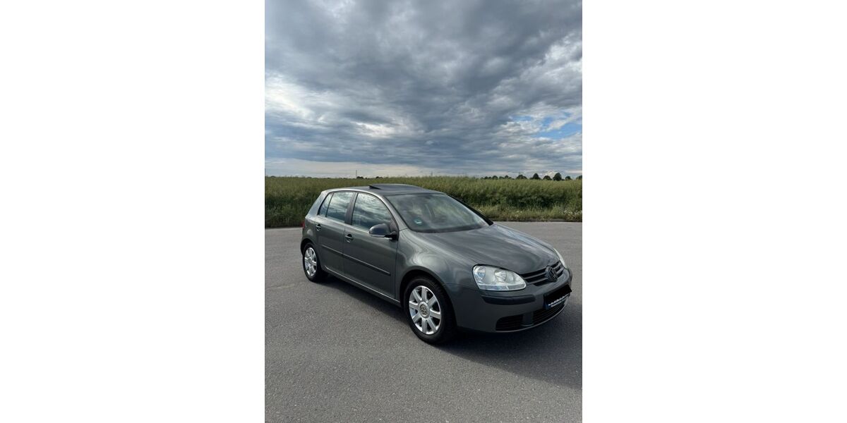 VW Golf 181.643 km 2.950 &euro; Bad Essen 49152