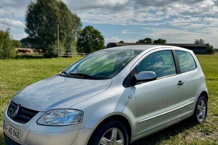 VW Fox 64.000 km 3.450 &euro; Oelde 59302