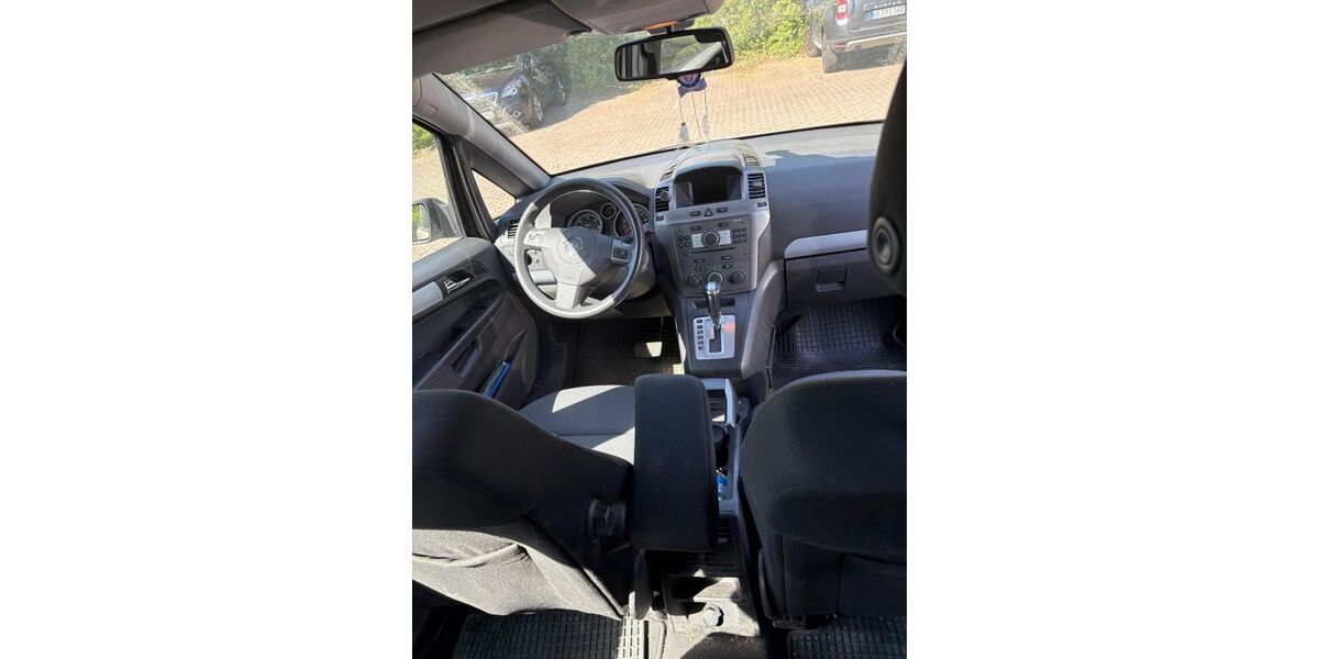 Opel Zafira 184.000 km 2.950 &euro; Lüneburg 21337
