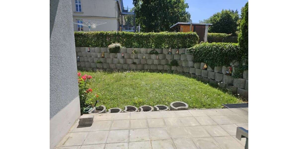 Etagenwohnung Crimmitschau - 3 Zimmer, 60 m&sup2;, 390&euro; | Angebot:27122940