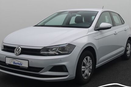 VW Polo 121.528 km 9.990 &euro; Sögel 49751
