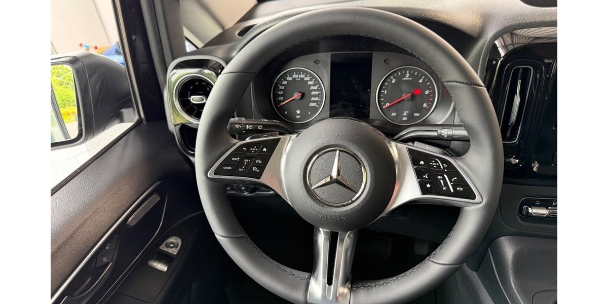 Mercedes-Benz Vito Mixto 119 Extralang+AHK+4x4+Standheizung SELE 6.000 km 71.995 &euro; Westendorf 86707