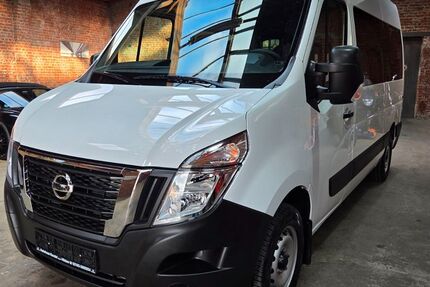 Renault Master 2.567 km 33.980 &euro; Hilden 40721