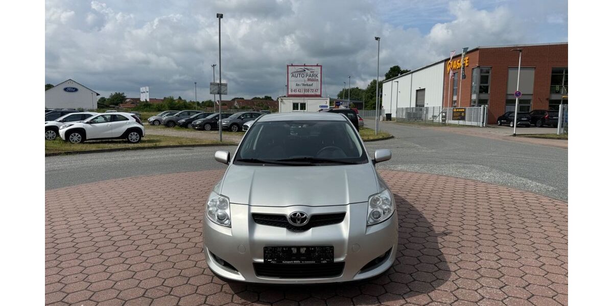 Toyota Auris 161.961 km 5.590 &euro; Mölln 23879
