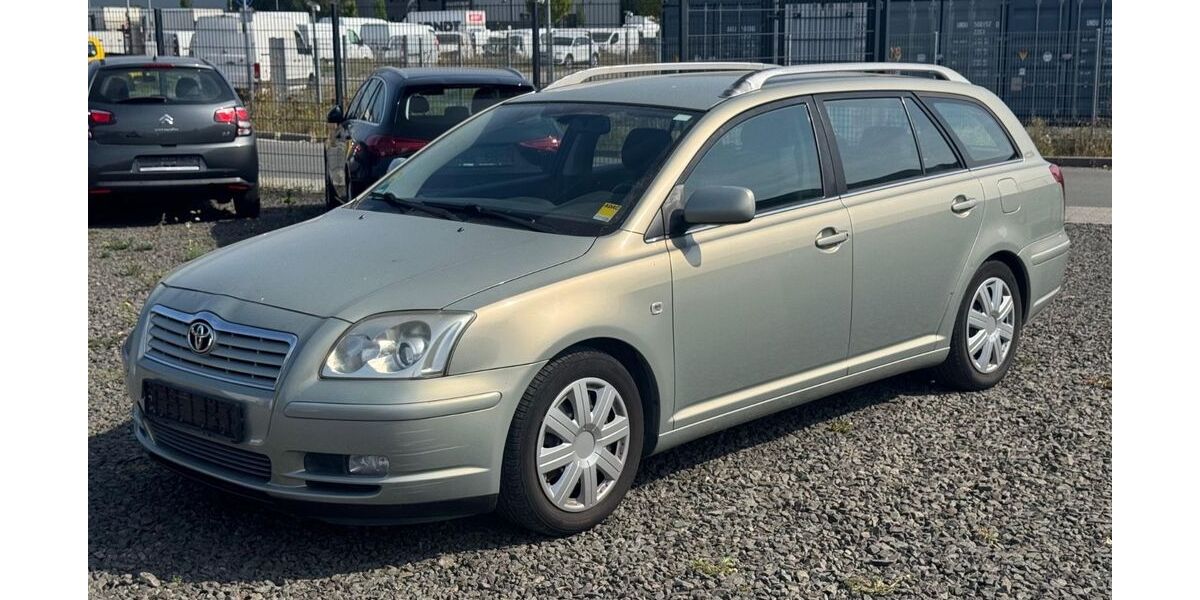 Toyota Avensis 224.000 km 2.250 &euro; Budenheim 55257