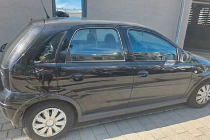 Opel Corsa 131.000 km 2.500 &euro; Kehl 77694