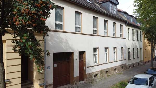 Einfamilienhaus Bernburg - 19 Zimmer, 429 m&sup2;, 240.000&euro; | Angebot:25274730
