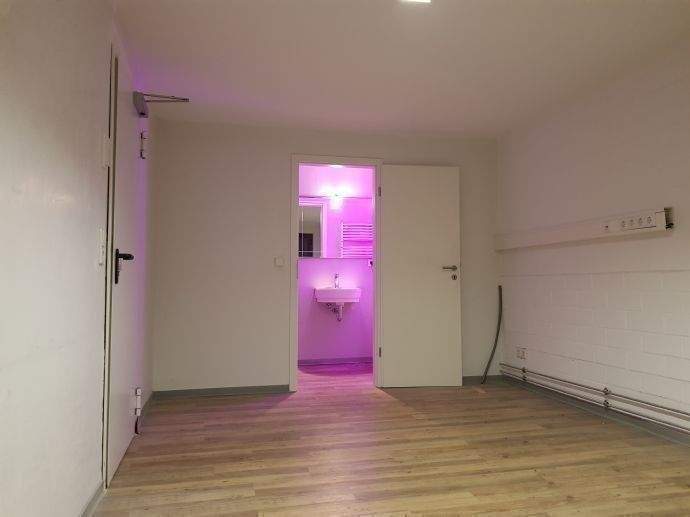 17_Müllheim Bhf - Moderne Gewerbe-Büro-Lager-Werkstatt-Hallenfläche ab 210qm, TOP Ausstattung in_TOP-Immobilie + mit PP + Klosterrunsstr. 19_Müllheim zimmer