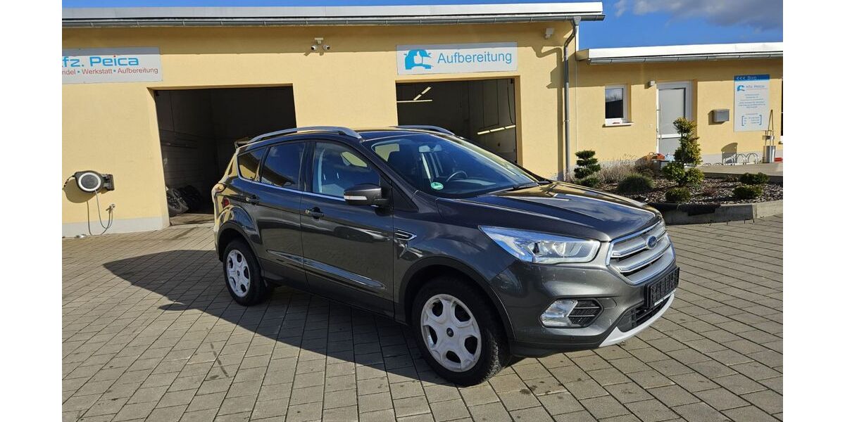 Ford Kuga 124.000 km 12.990 &euro; Büchenbach 91186