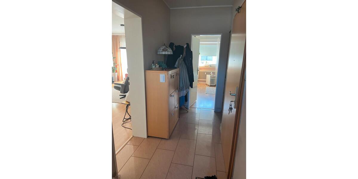 Renovierte 4-Zimmer Wohnung mit ausgebautem Dachboden 4 zimmer