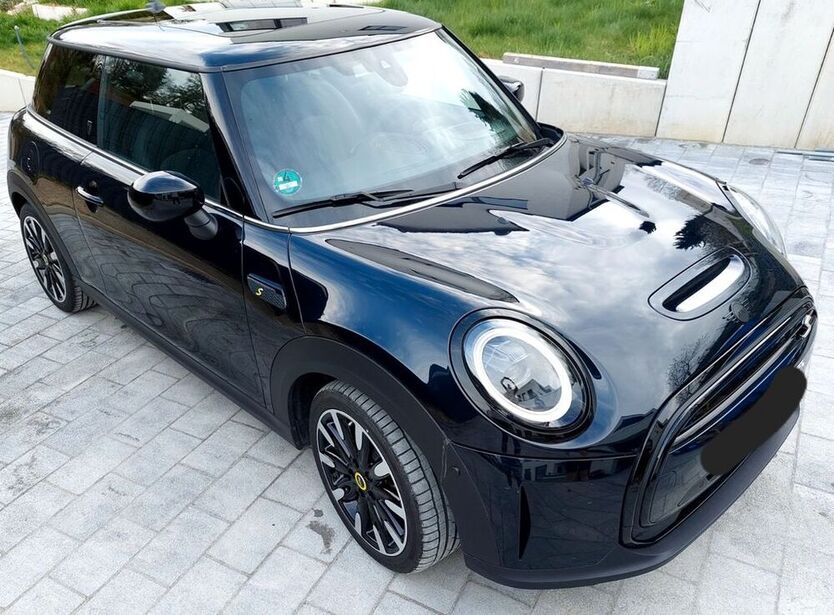 Cooper SE