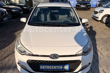 Hyundai i20 77.800 km 7.900 &euro; Kirchheim Unter Teck 73230