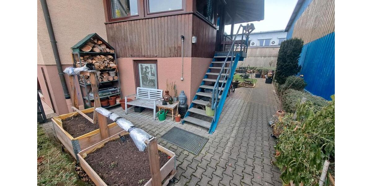 Etagenwohnung Konstanz Konstanz-Fürstenberg - 3 Zimmer, 90 m&sup2;, 525&euro; | Angebot:26219953