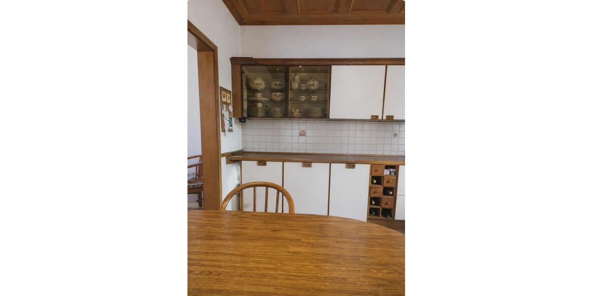 Einfamilienhaus Grevenbroich - 5 Zimmer, 120 m&sup2;, 1.200&euro; | Angebot:26335416