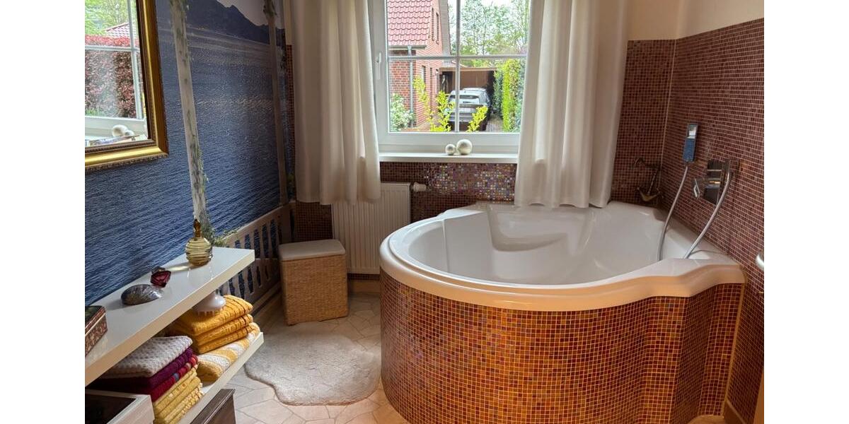Bungalow Hude (Oldenburg) - 3 Zimmer, 121 m&sup2;, 429.000&euro; | Angebot:26423959