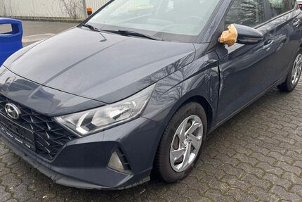 Hyundai i20 117.000 km 8.950 &euro; Saarlouis 66740