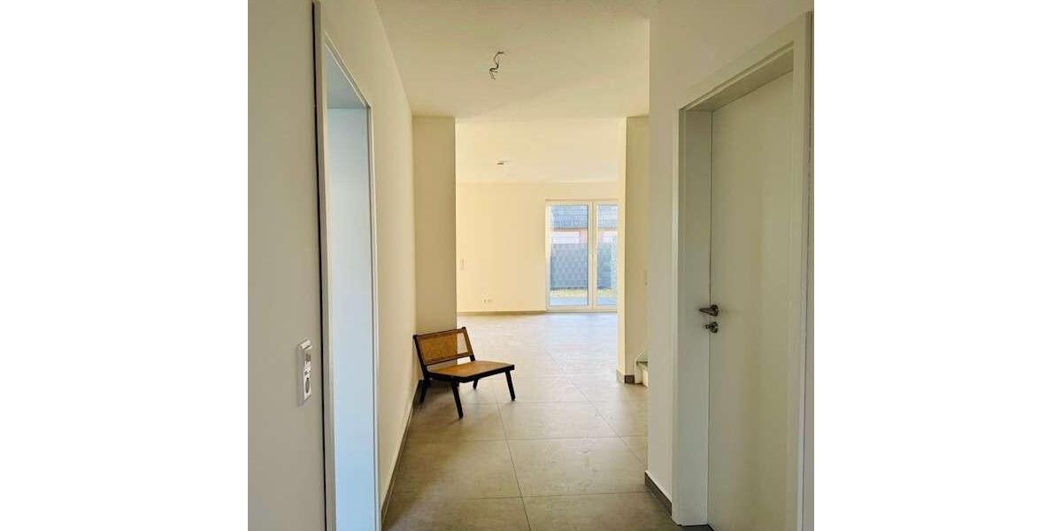 Reihenhaus Nienburg (Weser) - 5 Zimmer, 120 m&sup2;, 1.200&euro; | Angebot:26420120