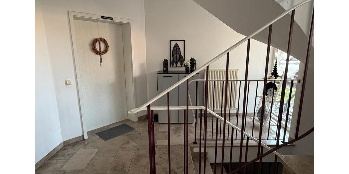 Erdgeschoßwohnung Kelheim - 4 Zimmer, 107 m&sup2;, 399.000&euro; | Angebot:25517750