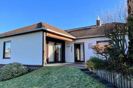 Haus zum Kaufen in Wolfenbüttel 295.000 € 120 m² 4 zimmer