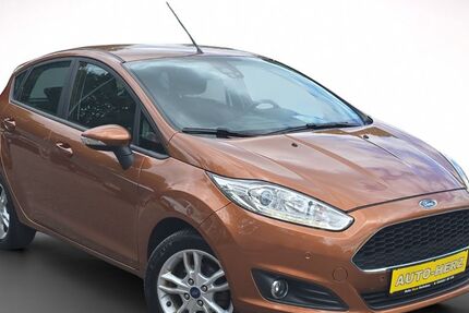 Ford Fiesta 124.591 km 6.880 &euro; Halle (Saale) 06128