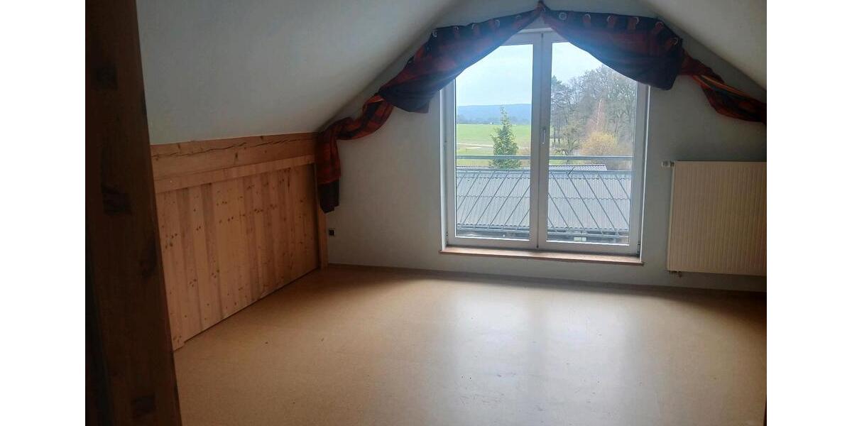 Maisonettenwohnung Much - 4.5 Zimmer, 115 m&sup2;, 900&euro; | Angebot:25305738